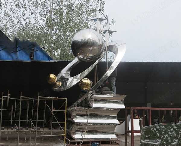 景觀雕塑定制時在空間中做文章有哪些好處?